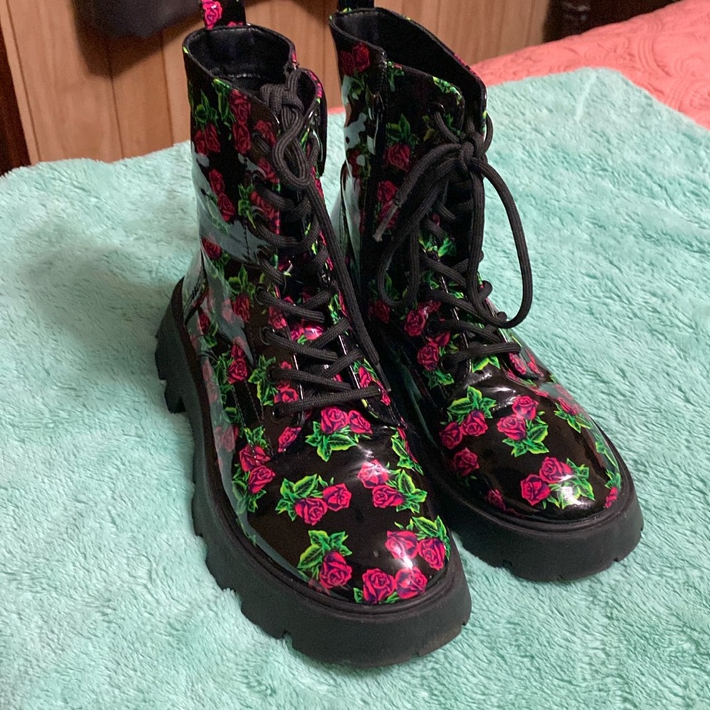 Betsey Johnson Black Lace Up Boots with Pink Floral Design
